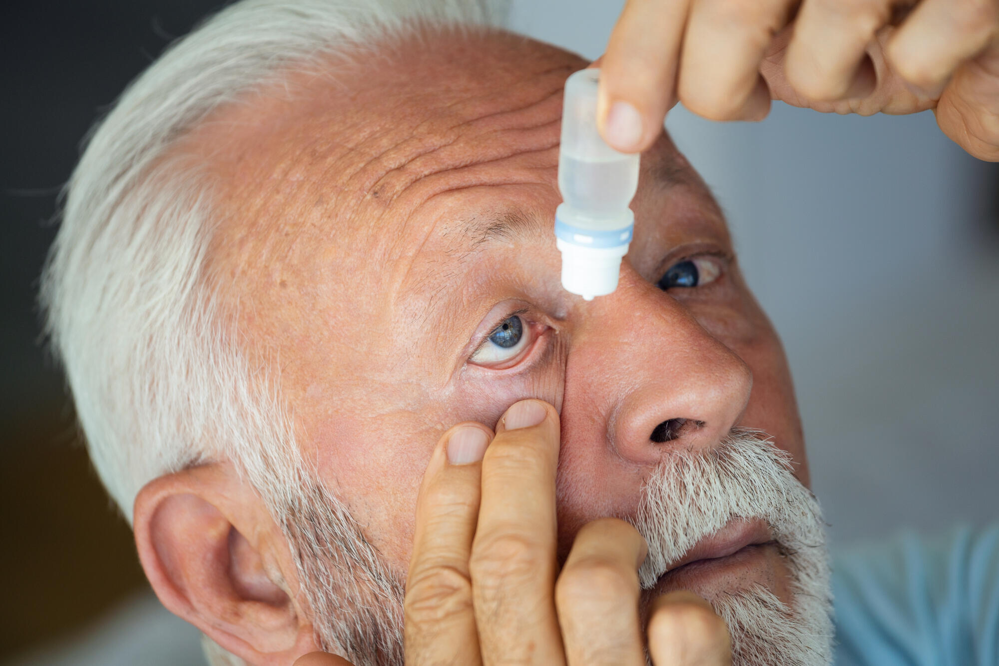 Does Dry Eye Cause Pain? What Seniors Need to Know